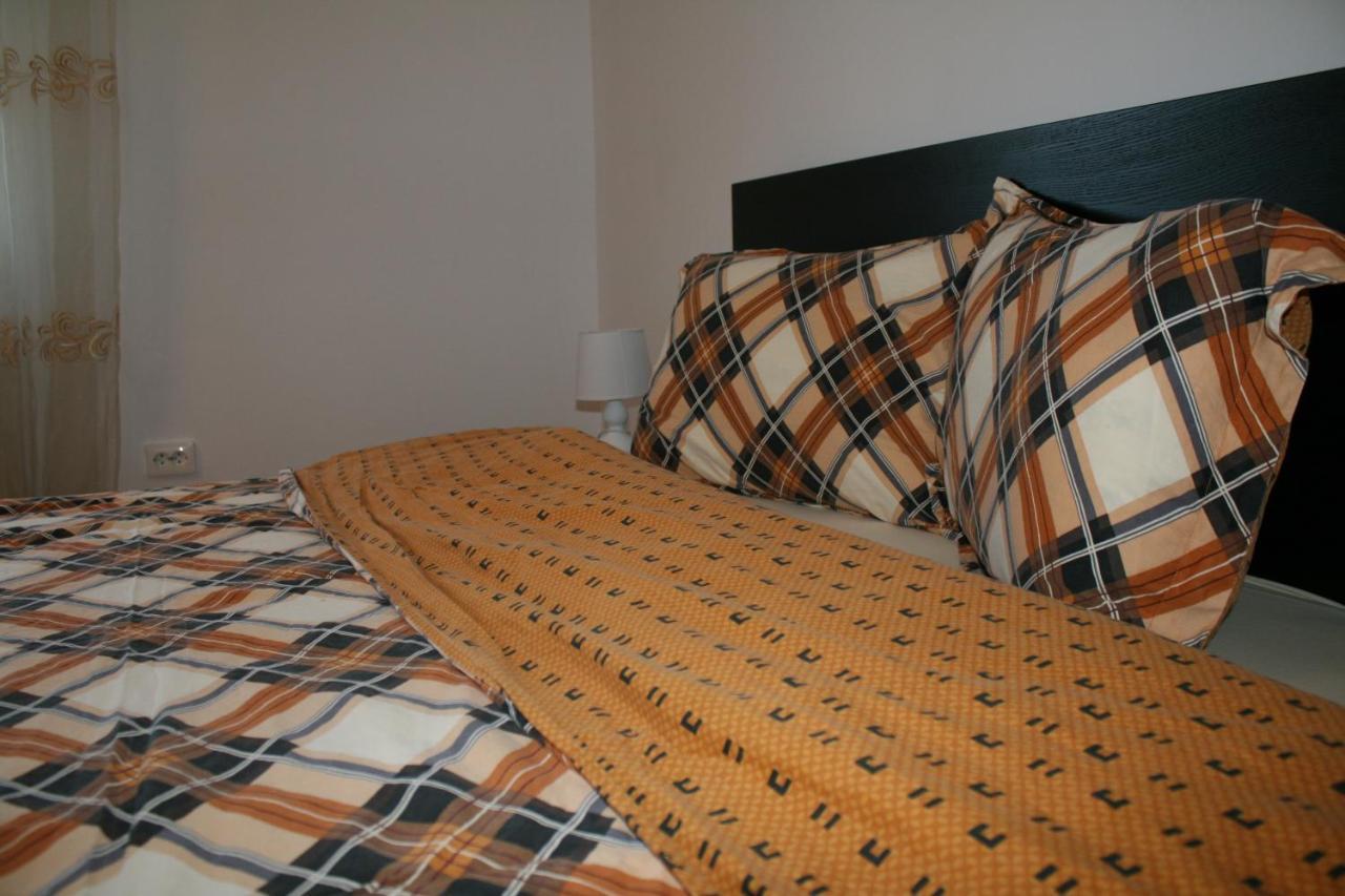 Penthouse Daniela - 3 Rooms In A Spacious Central Apartment Târgu-Mureş Esterno foto